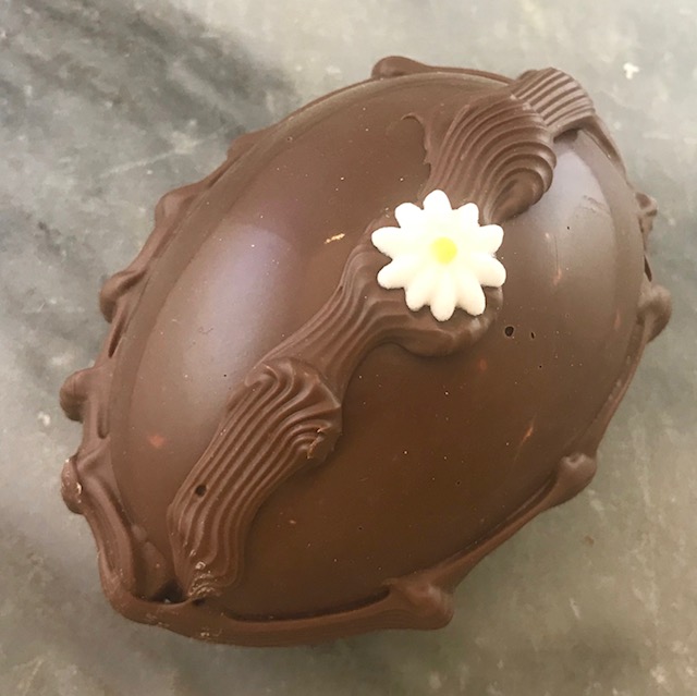 1# O’Shea’s Milk Chocolate Mixed Nut Egg