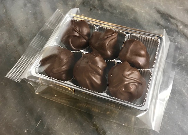 Snack Pack 6 pc. – O’Shea’s Milk Chocolate Almond Clusters