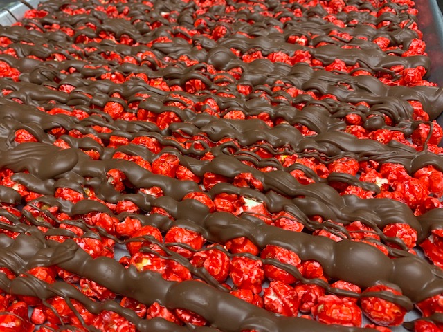 O’Shea’s Chocolate Covered Strawberry Gourmet Popcorn