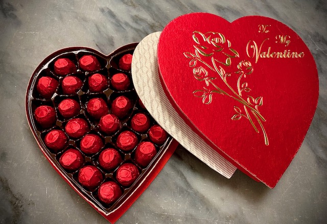 O’Shea’s Heart Box Of Milk Chocolate Foiled Cherries