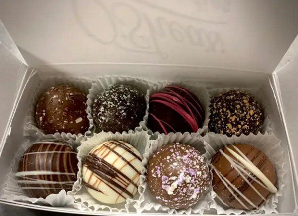 O'Shea's Karen Colleen Assorted Gourmet Truffle Collection 8 PC