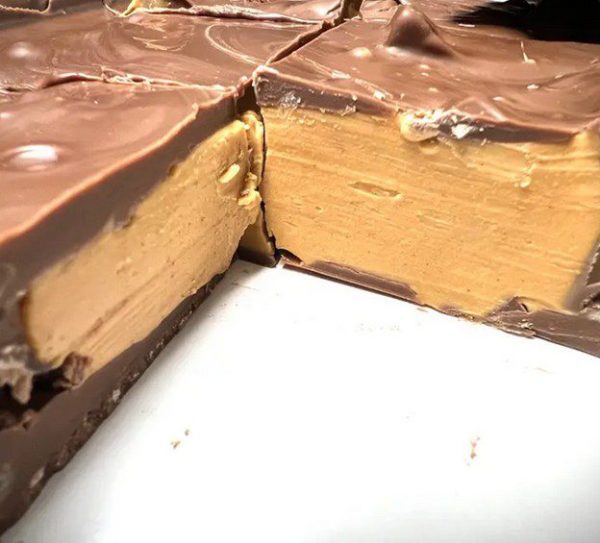 O'Shea's Peanut Butter Lovers Layered Bark