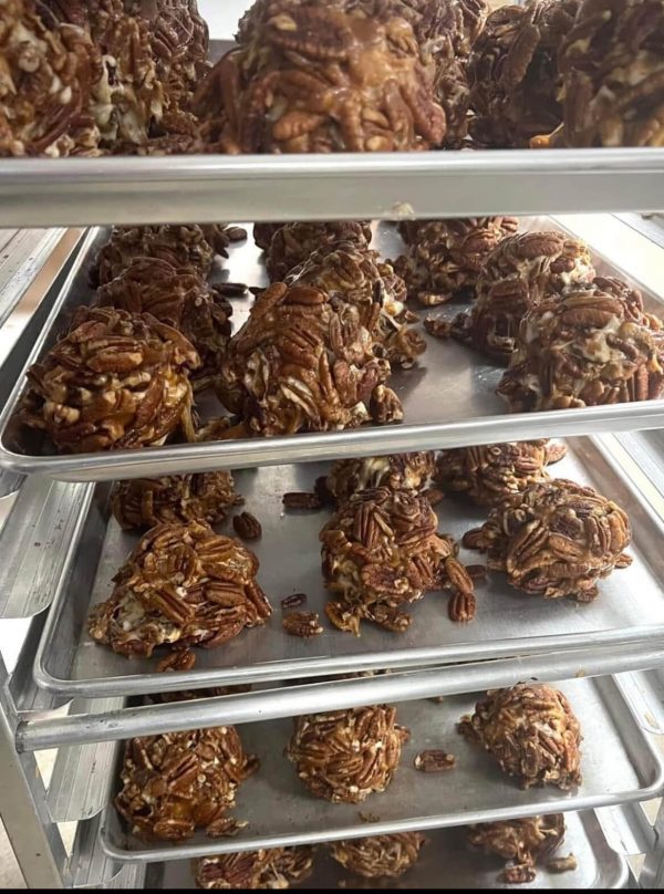 1# Milk Chocolate Pecan Caramel Egg