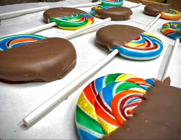 O'Shea's Chocolate Dipped Old Fashioned Whirly Pop