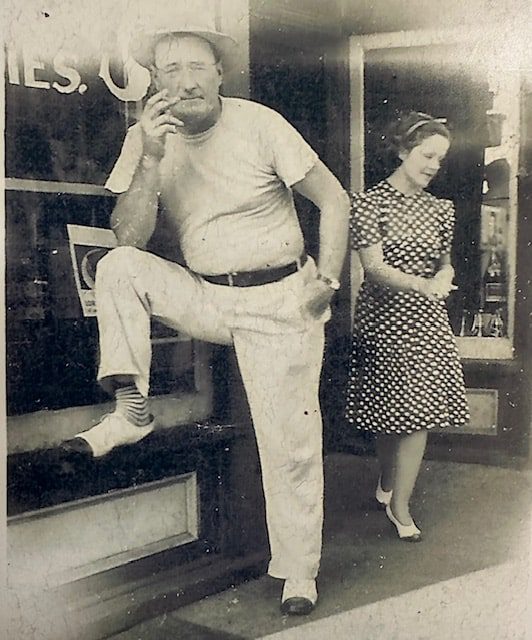 1934-min