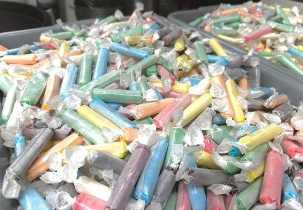 O'Shea's Old Fashioned Salt Water Taffy Log Style
