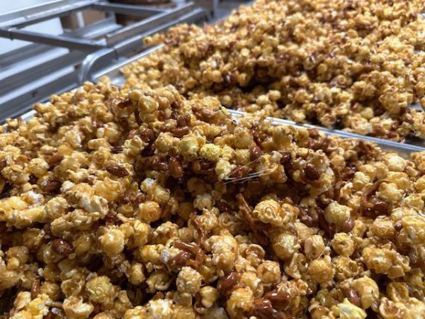 O'Shea's Homemade Caramel Corn Plain