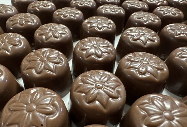 Holiday Caramel Domes