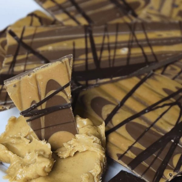 Scamp Gourmet Arizona Bark Milk Chocolate Bark