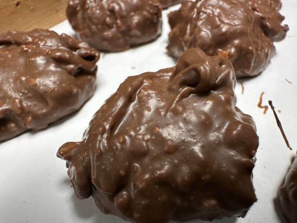 O'Shea's Hand Dipped Dubai Clusters